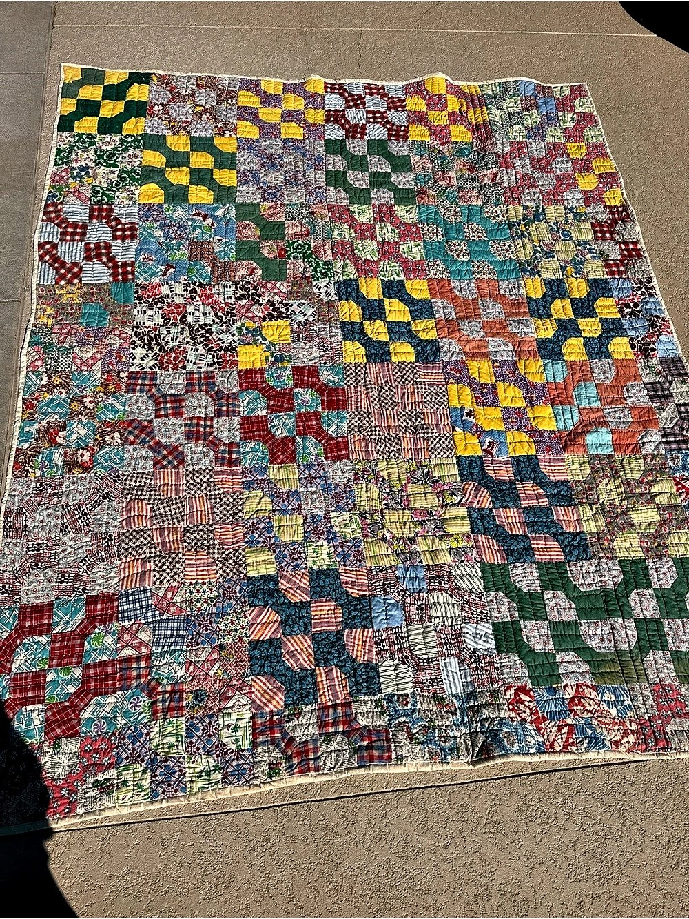 Antique Vintage 1930-40’s feed sack Multicolor full Quilt